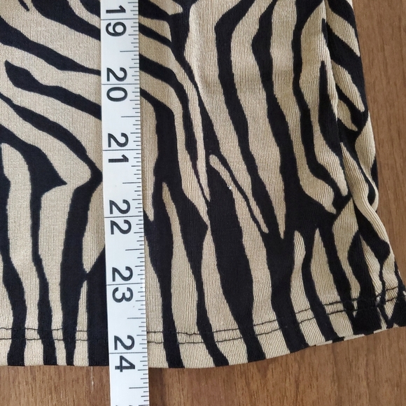 Jaclyn Smith Womens Top Size Small Animal Print Slinky Safari Chic Boho Glam Y2K - Picture 8 of 9
